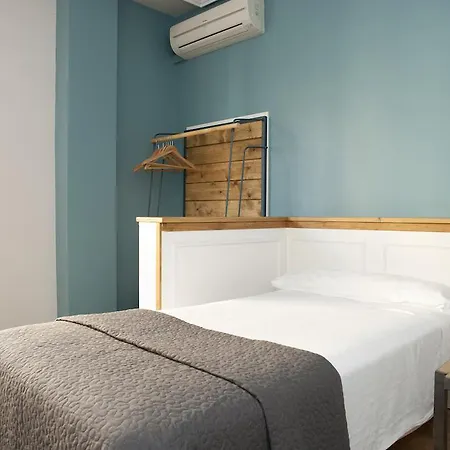 Apartamentos Sabinas Don Jaime Saragosse Chambre photo